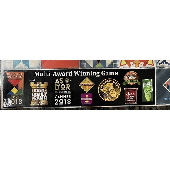 Azul Board Game by Michael Kiesling 2018 Next Move Games, New and Sealed - Picture 6 of 9